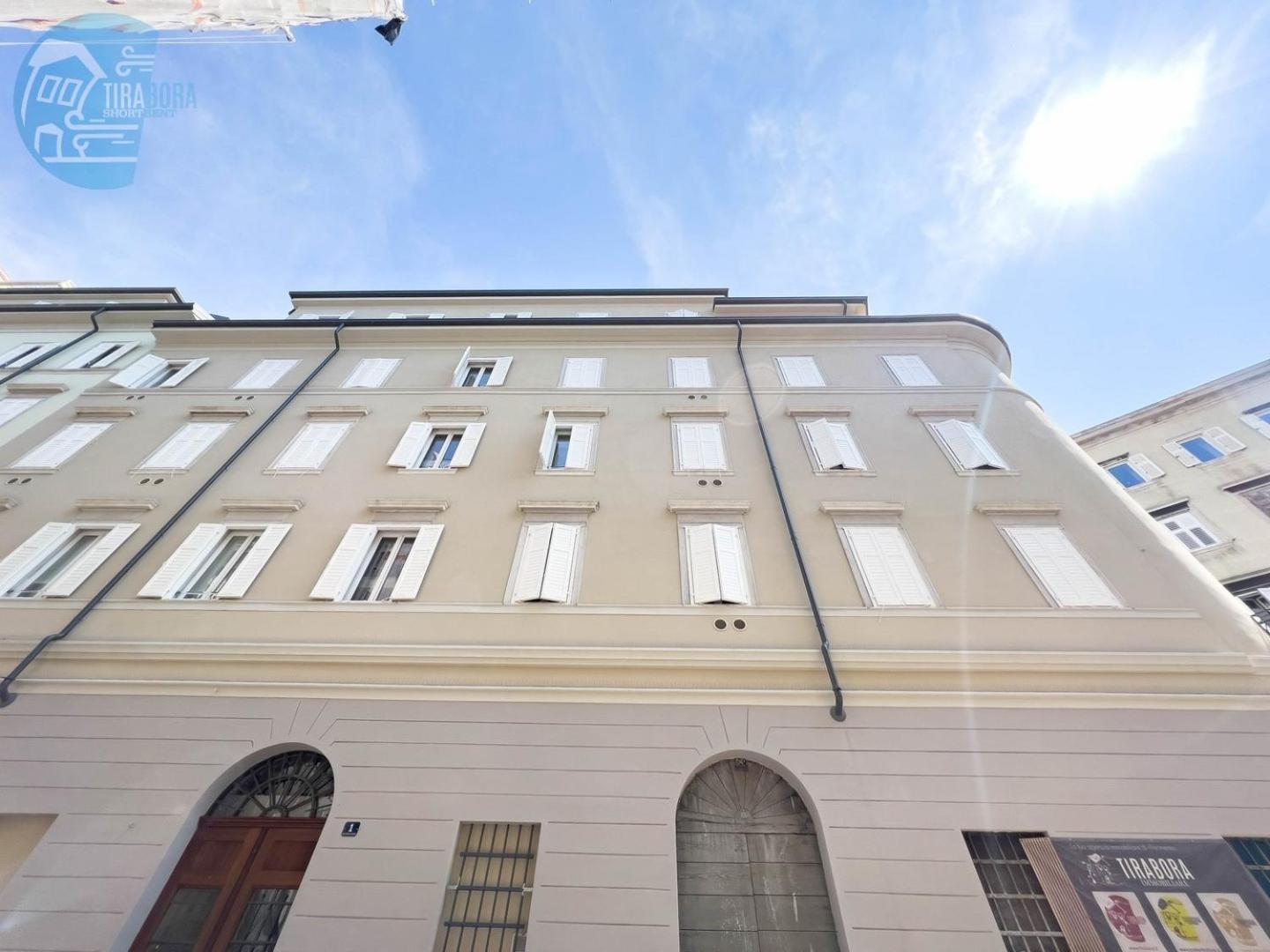 Slataper 9 Tirabora Short Rent Διαμέρισμα Τεργέστη Εξωτερικό φωτογραφία